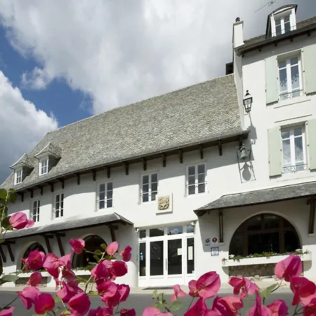 La Rivière Hotel 3*