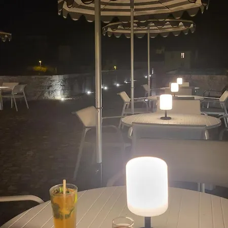 Logis Hotel Restaurant La Riviere 3* 앙트레그쉬르트뤼예르