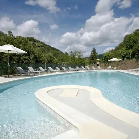 Hotel La Riviere 3*