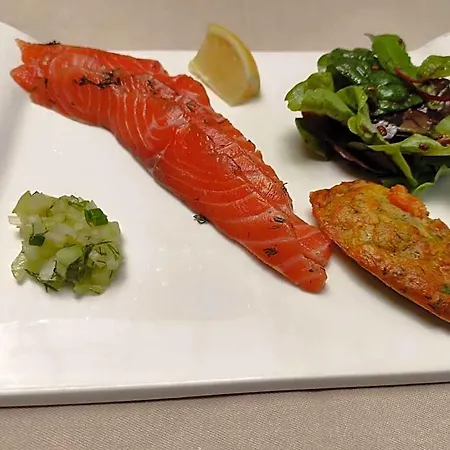 Logis Hotel Restaurant La Riviere 호텔 앙트레그쉬르트뤼예르