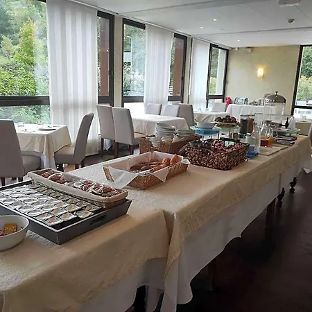 호텔 Logis Hotel Restaurant La Riviere 앙트레그쉬르트뤼예르