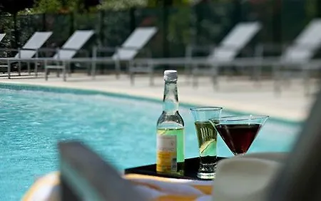 Logis Restaurant La Riviere 3*