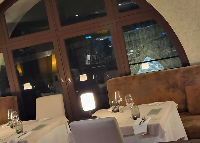 La Rivière Hotel Entraygues-sur-Truyère