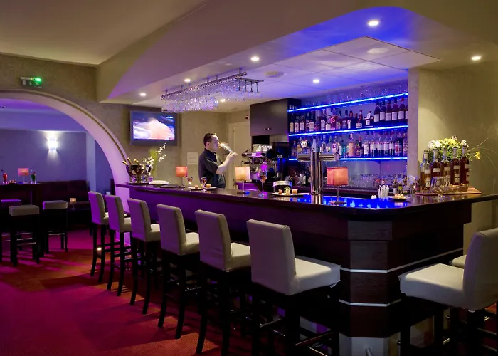 Hotel La Rivière 3*