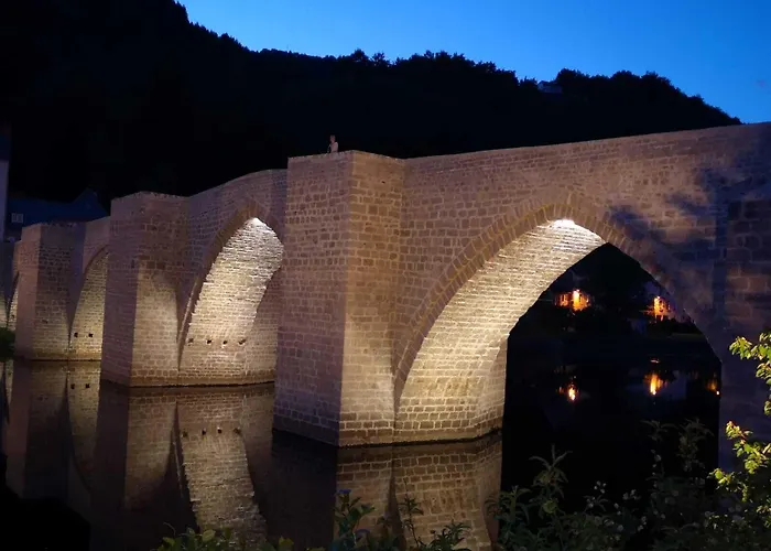 Hotel La Rivière Entraygues-sur-Truyère