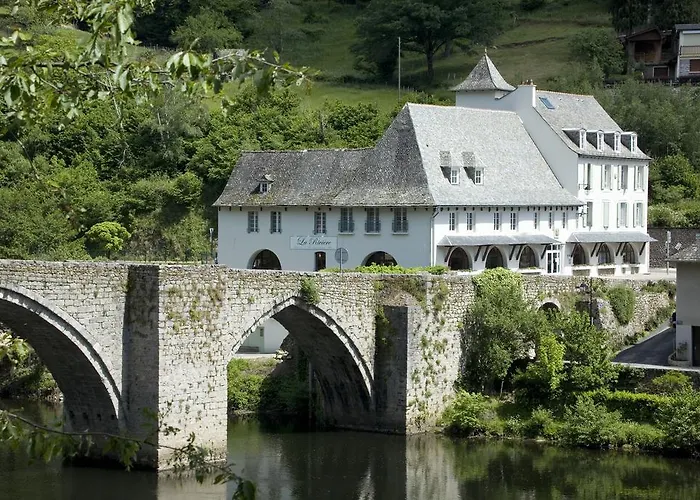 Hotel La Rivière Entraygues-sur-Truyère