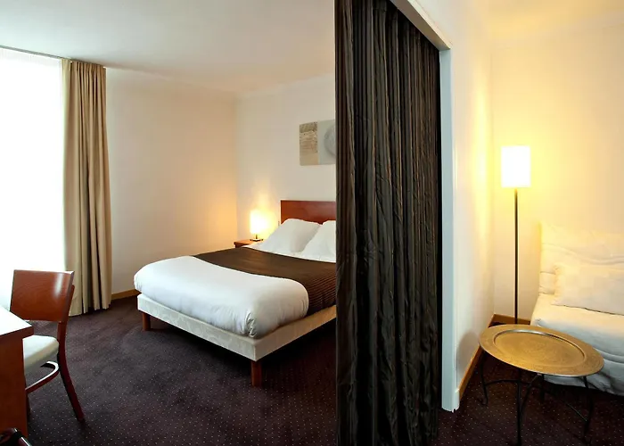 Hotel La Rivière 3*